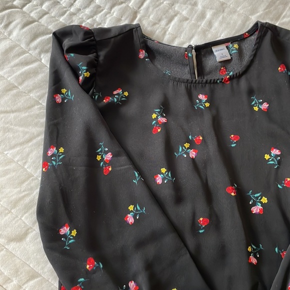 Old Navy Floral Dress. Size small. - Picture 5 of 5